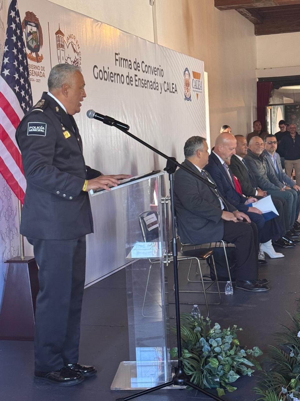 Firma del convenio de colaboración entre Gobierno de Ensenada y CALEA